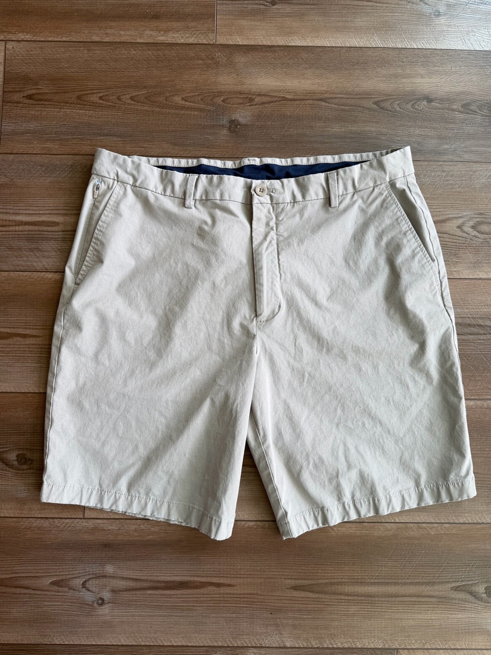 Vineyard Vines On the Go Mens Shorts sz 38